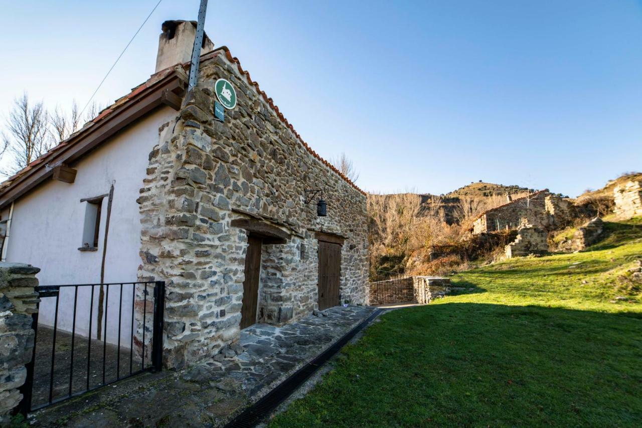 Casa Rural El Huerto De La Fragua Guest House Enciso Exterior photo