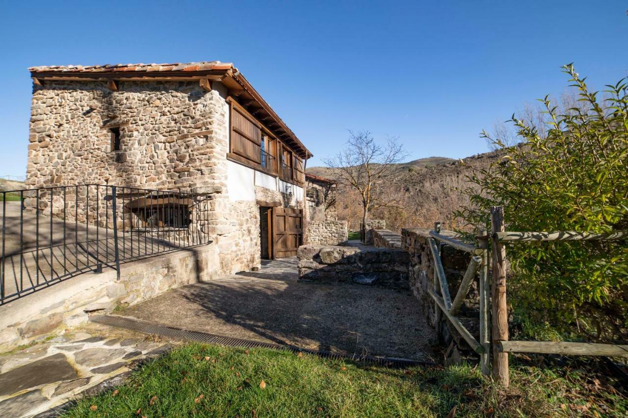 Casa Rural El Huerto De La Fragua Guest House Enciso Exterior photo